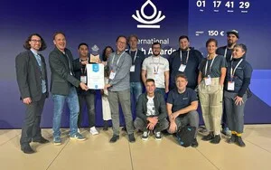 © drunomics GmbH / Hilmar Kári Hallbjörnsson
Source: drunomics GmbH Der internationale Splash Award 2025 für mossbo wurde im Rahmen der DrupalCon im Austria Center Vienna verliehen.