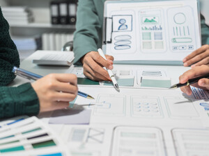 © Original photo by M Isolation photo/Shutterstock (retouched) UX UI Collobration